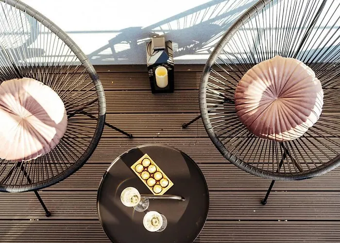 Sunset Terrace In The Old Town Lejlighed